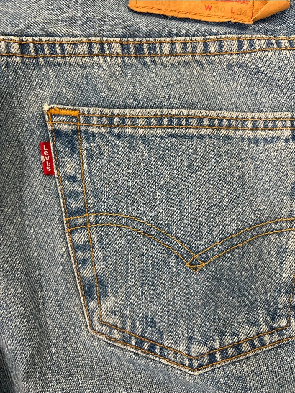 Levi’s 501 Original Button Fly Jeans W30 L34 Raw Hem